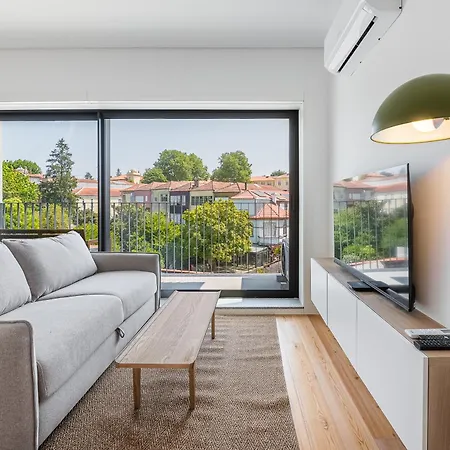 Spacious Porto